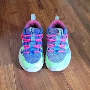 Toddler new balance sneakers